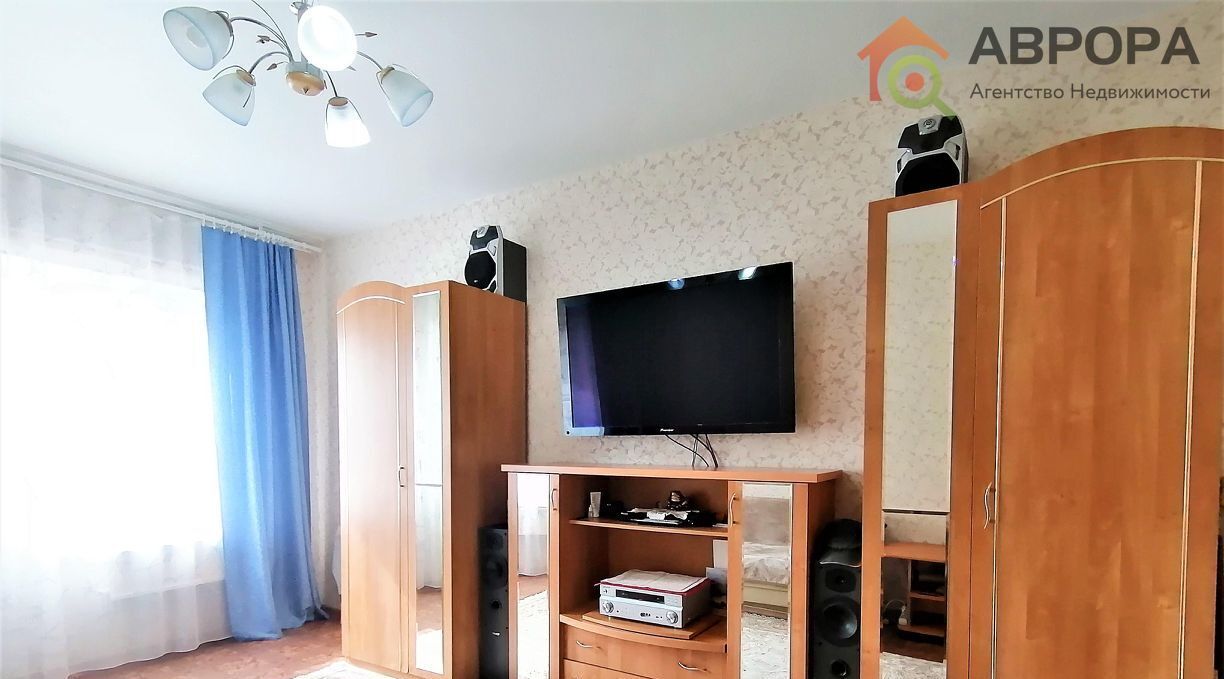 квартира г Сургут ул 30 лет Победы 54 32-й фото 1
