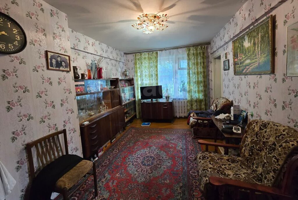 квартира г Брянск ул Горбатова 4 фото 1