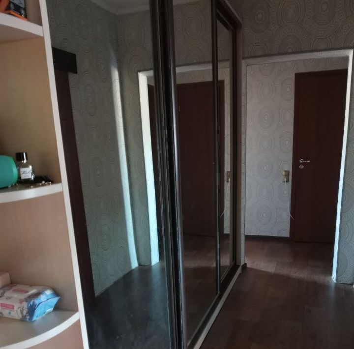 квартира г Мурманск р-н Ленинский ул Ушакова 5к/1 фото 4