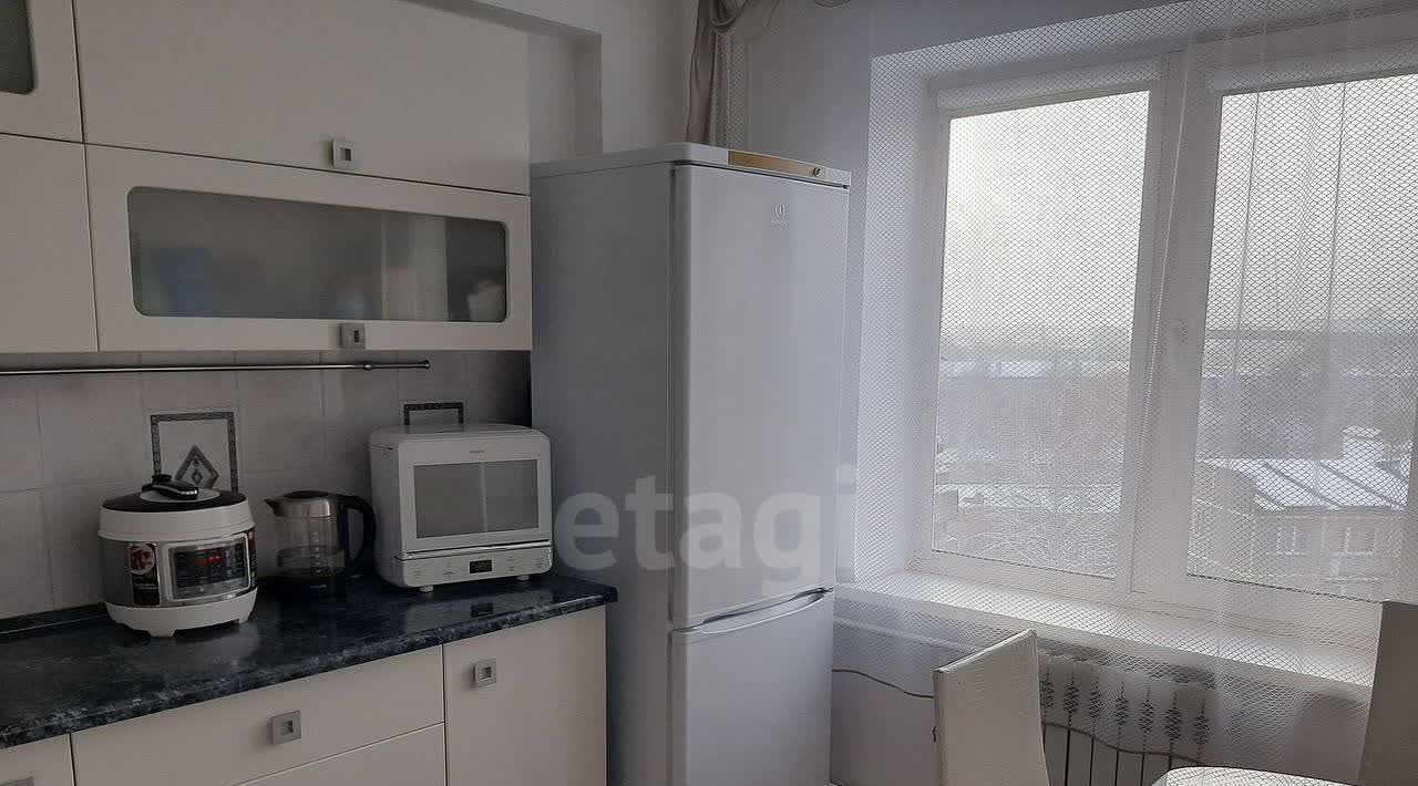 квартира г Новокузнецк р-н Центральный ул Кирова 52 фото 3
