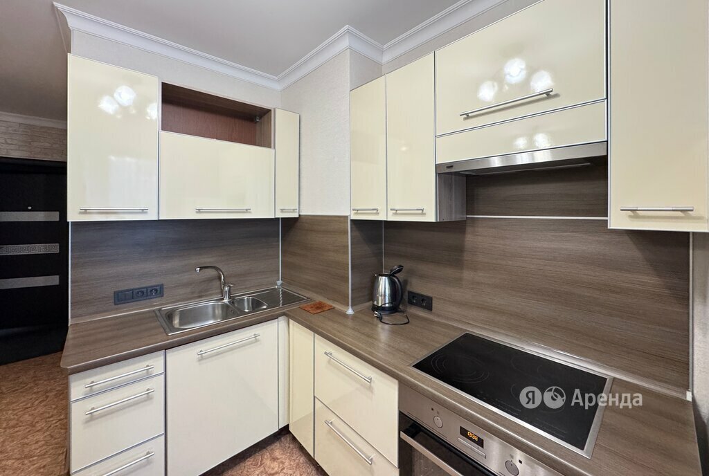 квартира г Омск ул Осоавиахимовская 183к/1 фото 3