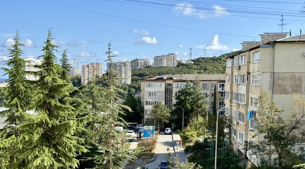 квартира г Алушта ул 60 лет СССР 12а фото 6