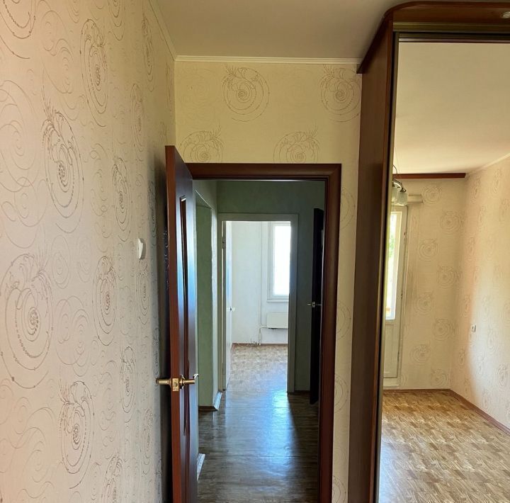 квартира г Волжский ул Мира 155 фото 15