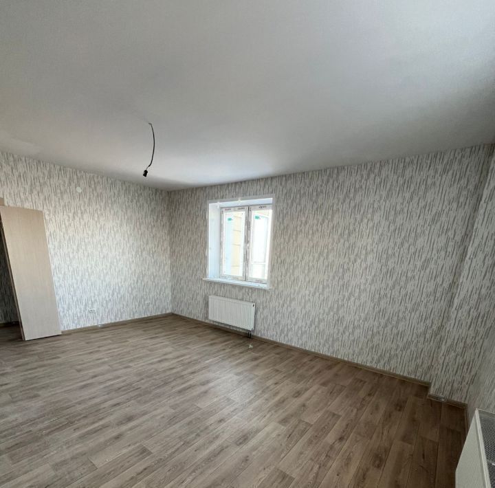 квартира г Красноярск р-н Центральный ул Караульная 39б фото 1
