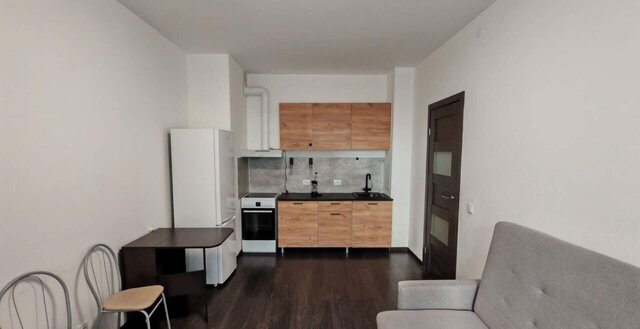 р-н Приморский ул Верхне-Каменская 11к/1 фото