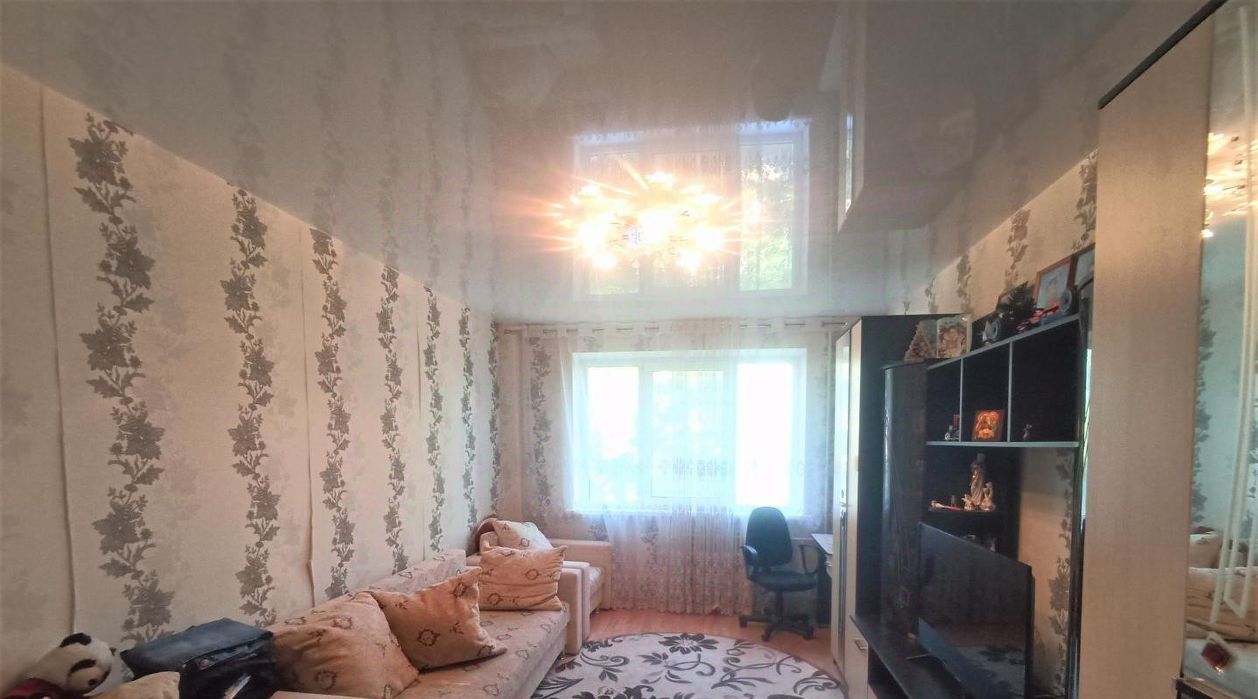 квартира г Волгоград р-н Тракторозаводский ул им. Менжинского 27 фото 2