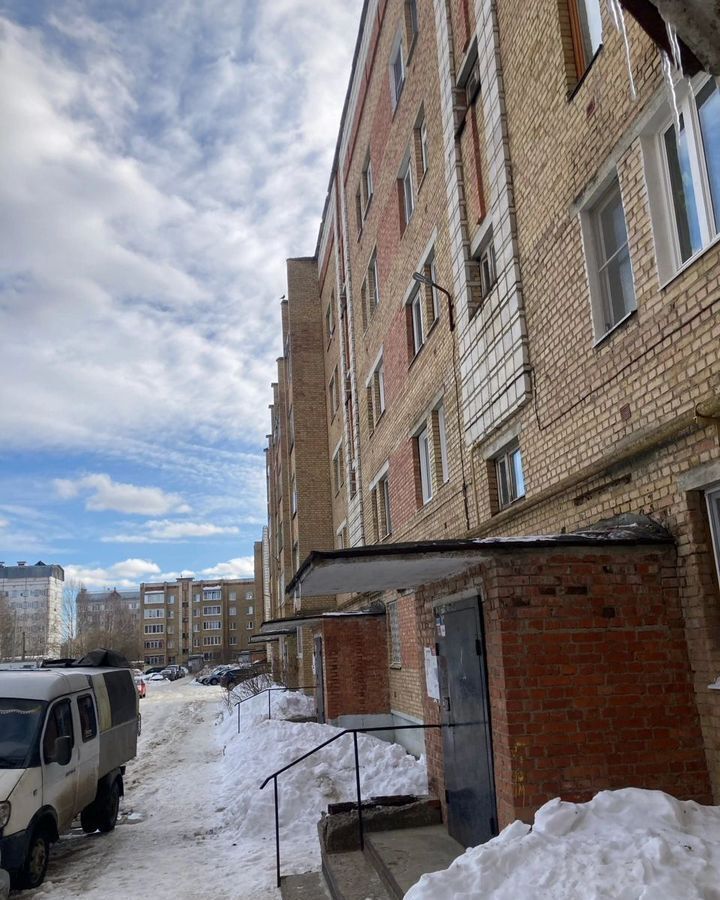 квартира г Ухта наб Нефтяников 3 фото 2