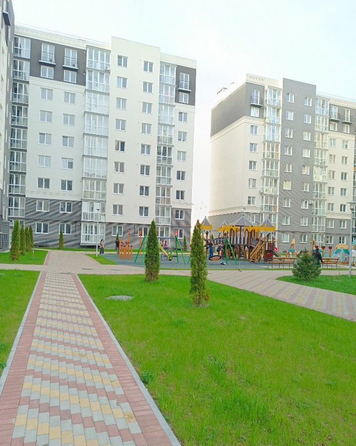 квартира г Калининград р-н Ленинградский ул Суздальская 15 фото 1