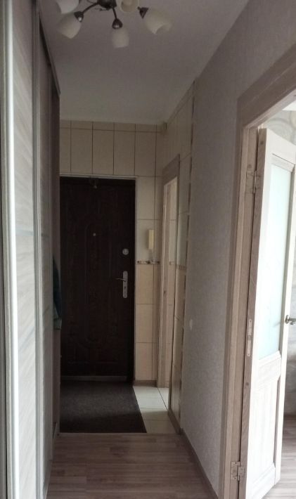 квартира г Омск р-н Кировский ул Степанца 8б фото 10