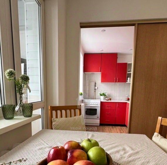 квартира г Омск р-н Октябрьский ул Ермолаева 5 фото 1