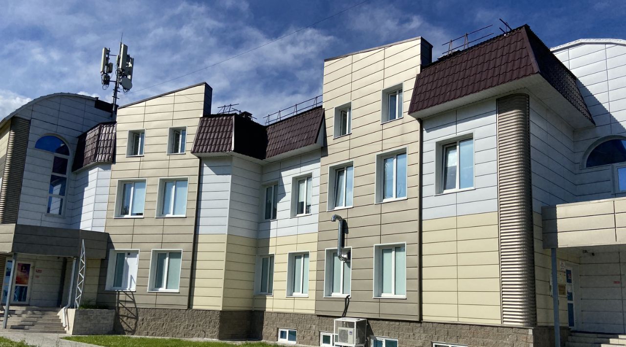 офис г Ульяновск р-н Заволжский б-р Новосондецкий 11б фото 1