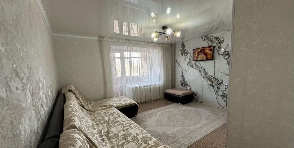 квартира г Барнаул р-н Октябрьский ул Малахова 33 фото 2