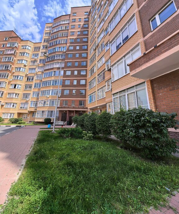квартира г Старый Оскол Степной микрорайон 25 фото 7