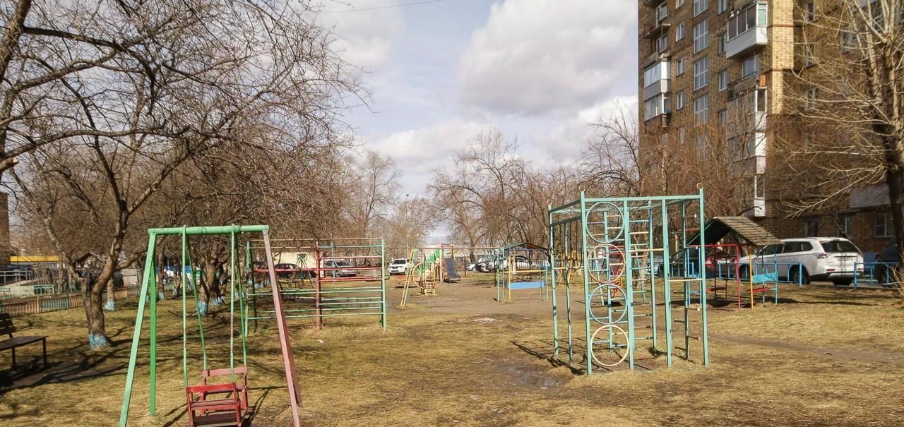 квартира г Красноярск р-н Свердловский ул Свердловская 13б фото 20