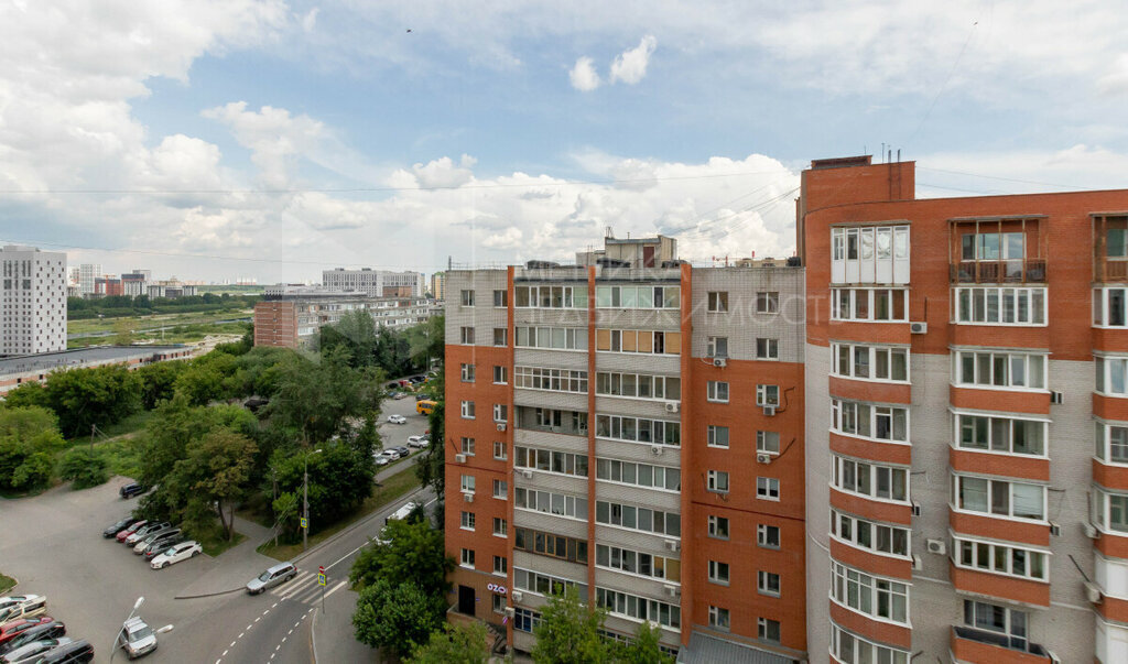 квартира г Тюмень ул Максима Горького 10 фото 1