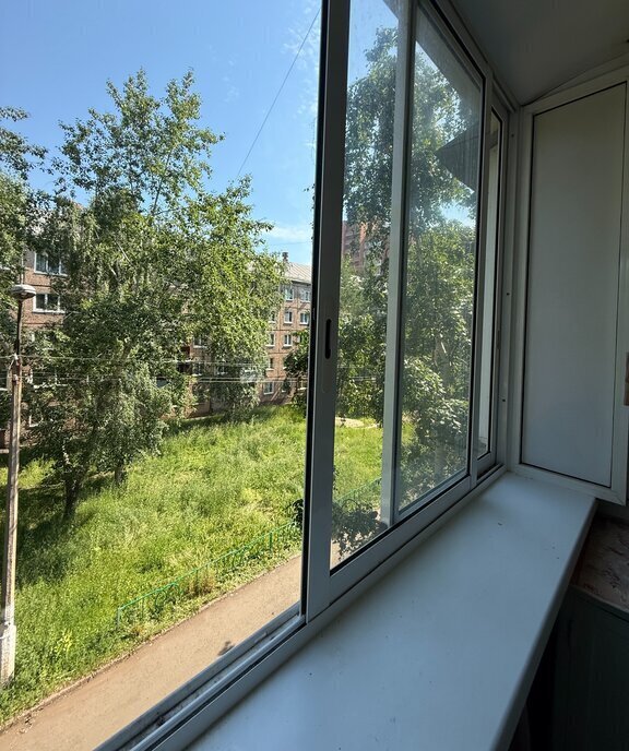 квартира г Братск Депутатская улица, 37А фото 5