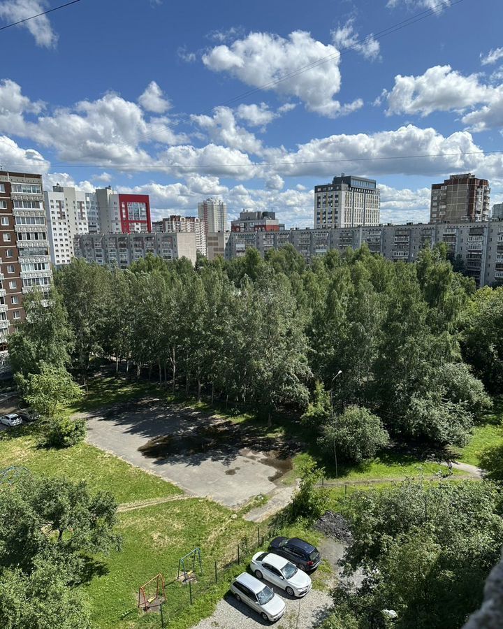 квартира г Екатеринбург р-н Кировский ул. Новгородцевой, 11 фото 9