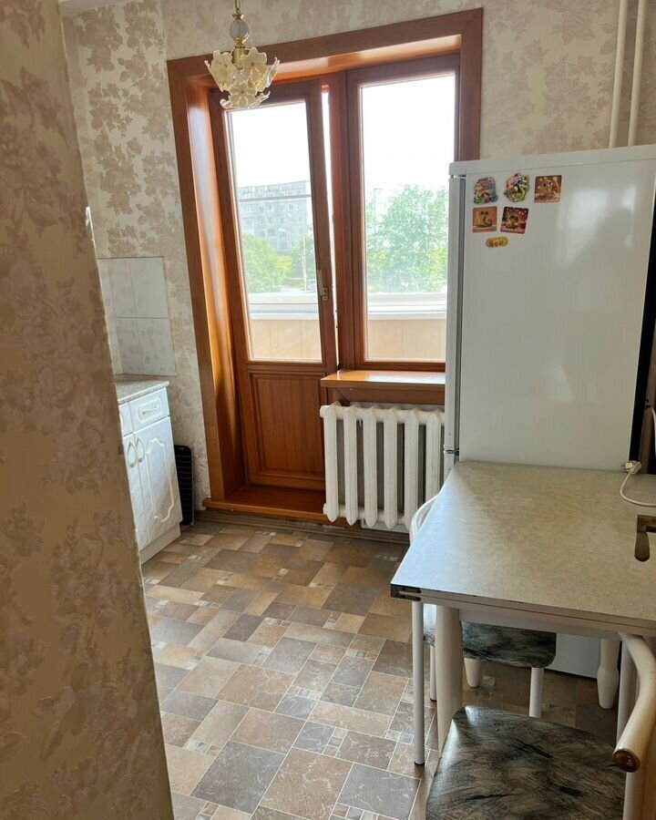 квартира г Братск ул. Зверева, 3 фото 2
