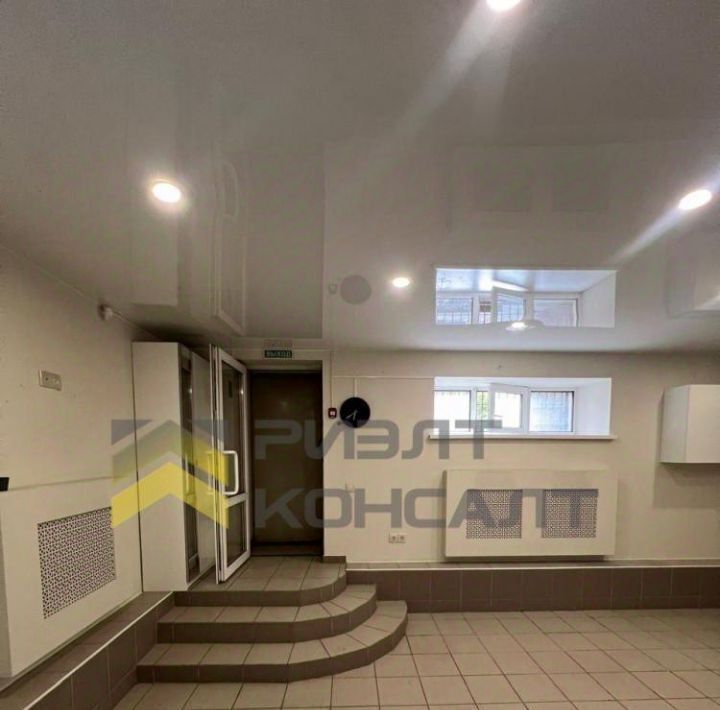 торговое помещение г Омск р-н Центральный ул Чернышевского 3 фото 2