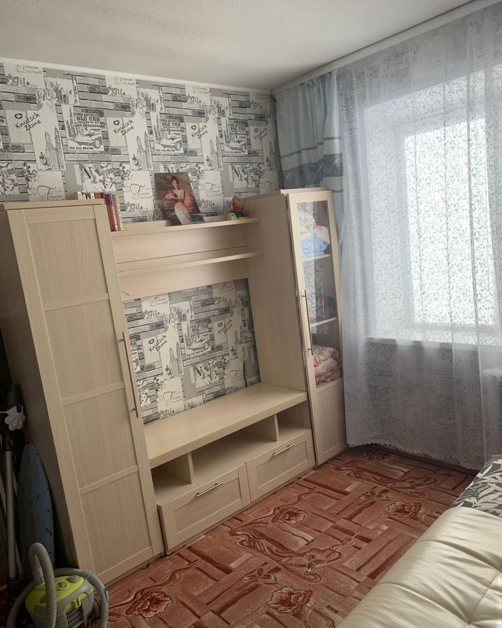 квартира г Тобольск ул Октябрьская 93 фото 12