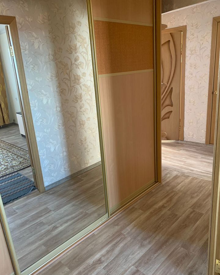 квартира г Тобольск ул Октябрьская 93 фото 13