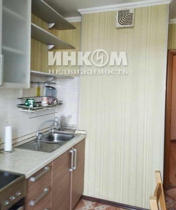 квартира г Москва метро Раменки пр-кт Мичуринский 13 фото 3