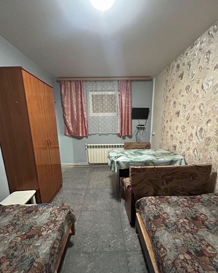 дом р-н Апшеронский г Хадыженск ул Школьная 25а Хадыженское городское поселение фото 8
