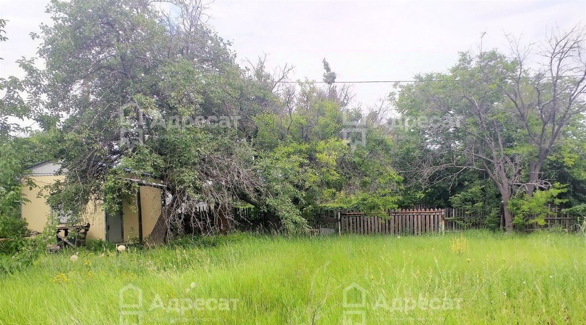 дом г Волгоград р-н Тракторозаводский ул им. Шурухина 90/24 фото 2