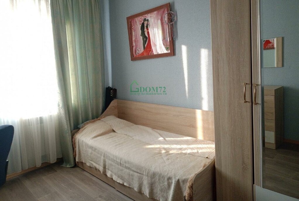 квартира г Тобольск 67, 10-й микрорайон фото 1