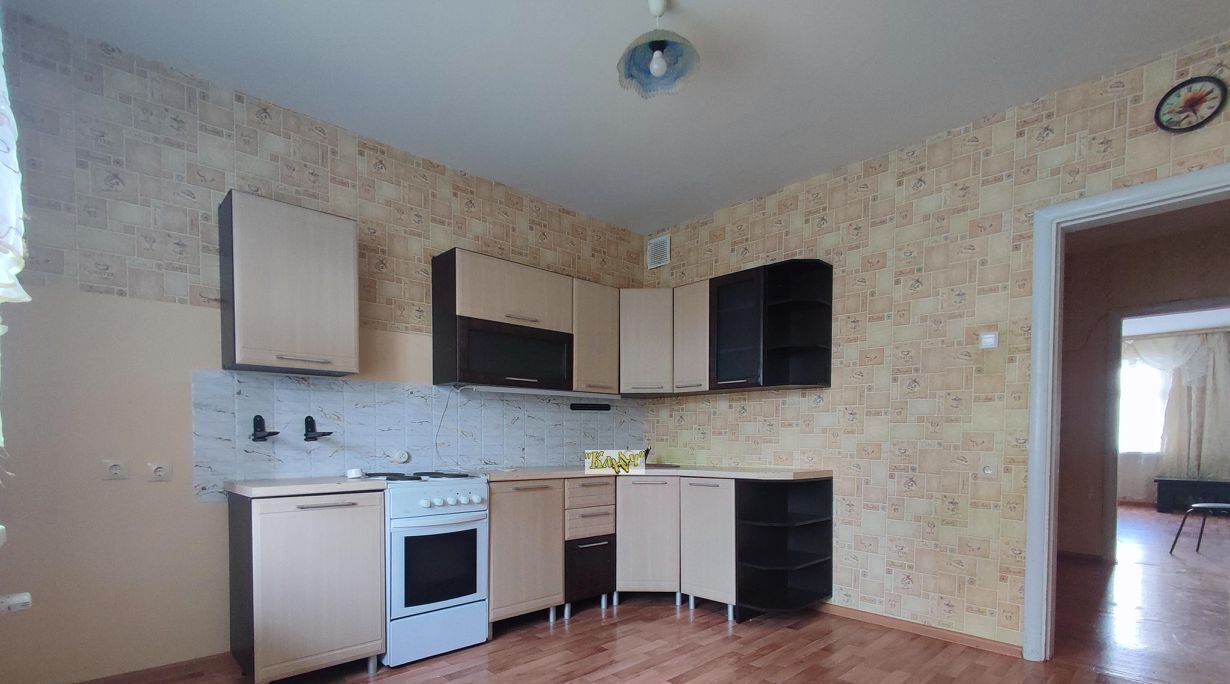 квартира г Орел р-н Железнодорожный ул 5 Августа 48 фото 2