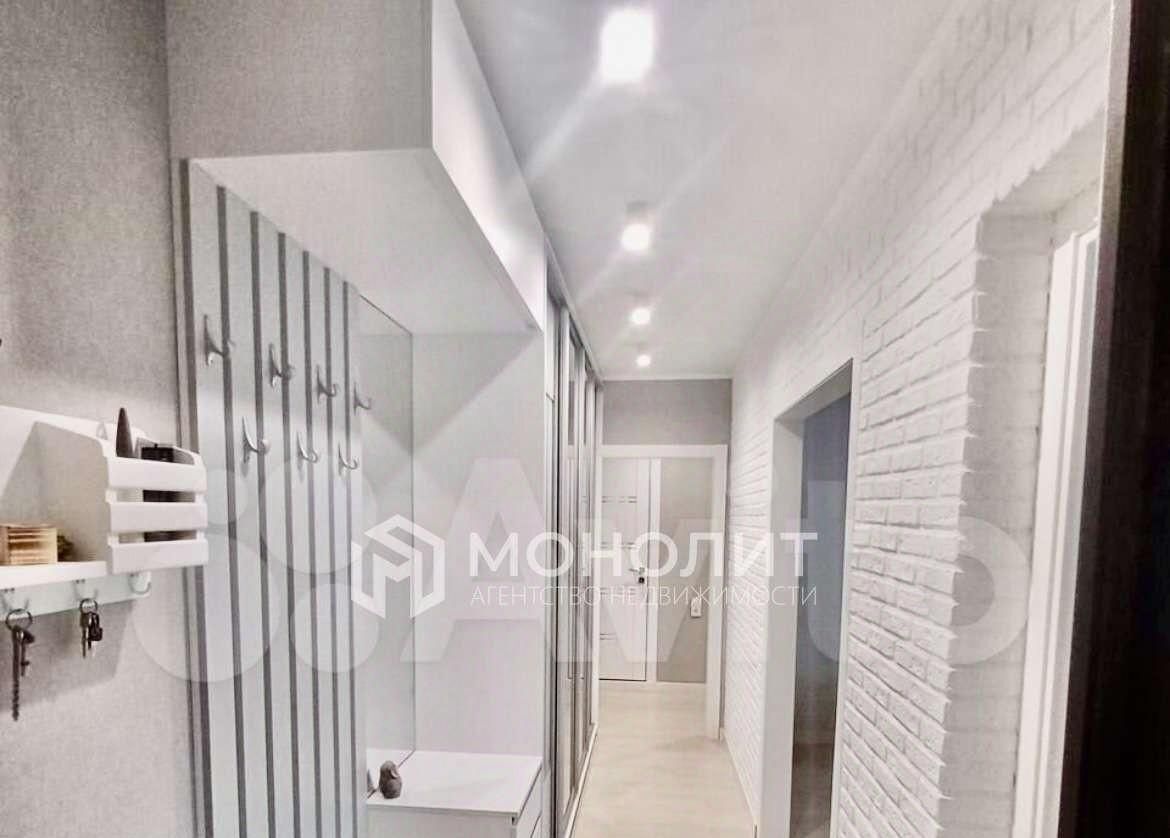 квартира г Старый Оскол мкр Королева 6 фото 2