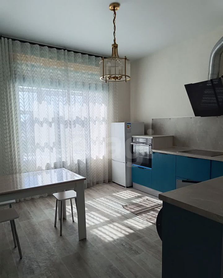 квартира г Тобольск ул Октябрьская 19а фото 3