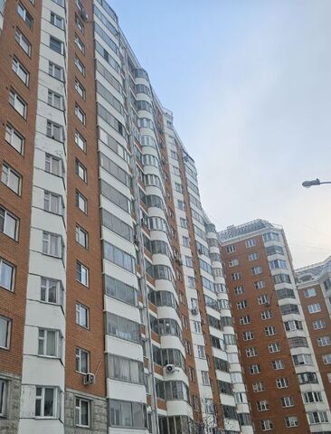 метро Бунинская аллея ул Маршала Савицкого 32 фото