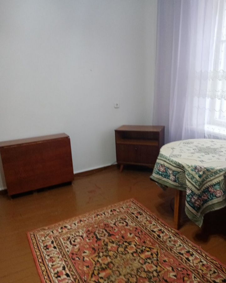квартира г Глазов ул Революции 25 фото 12