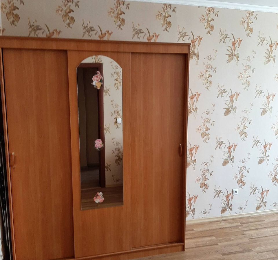 квартира г Омск р-н Кировский пр-кт Комарова 22к/1 фото 4