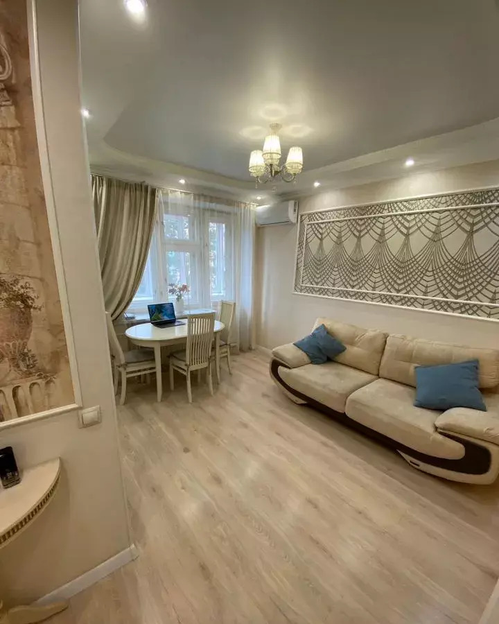 квартира г Омск р-н Центральный пл Ленинградская 2 фото 13