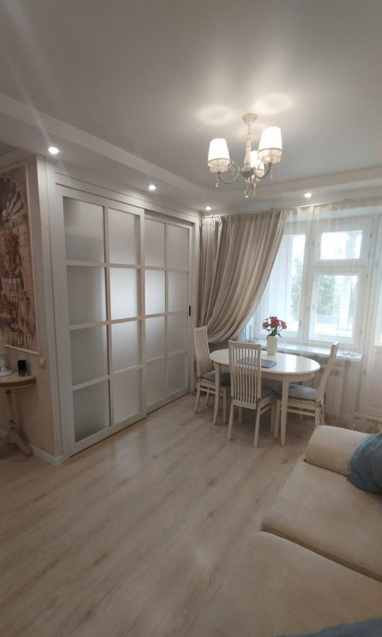 квартира г Омск р-н Центральный пл Ленинградская 2 фото 25