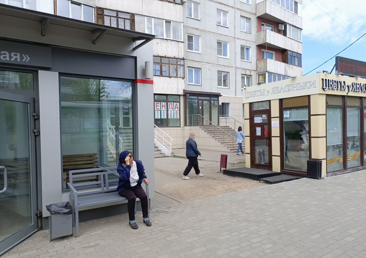 свободного назначения г Омск р-н Центральный ул Декабристов 104 фото 2