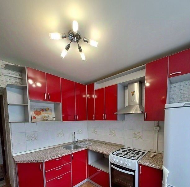 квартира г Омск р-н Центральный ул 21-я Северная 165 фото 9