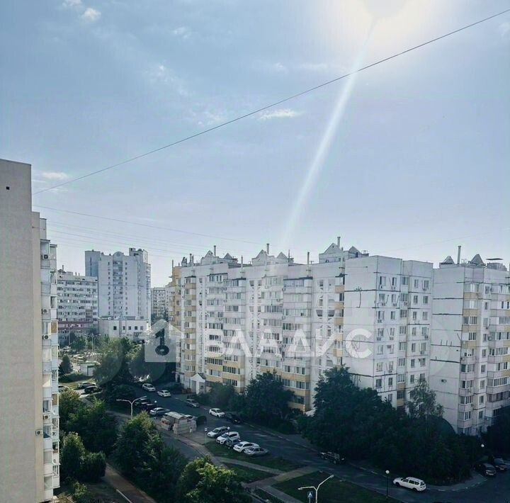 квартира г Белгород Западный ул Есенина 52 фото 4