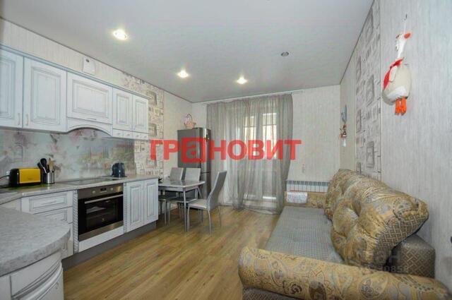 р-н Кировский ул Гэсстроевская 2/1 фото