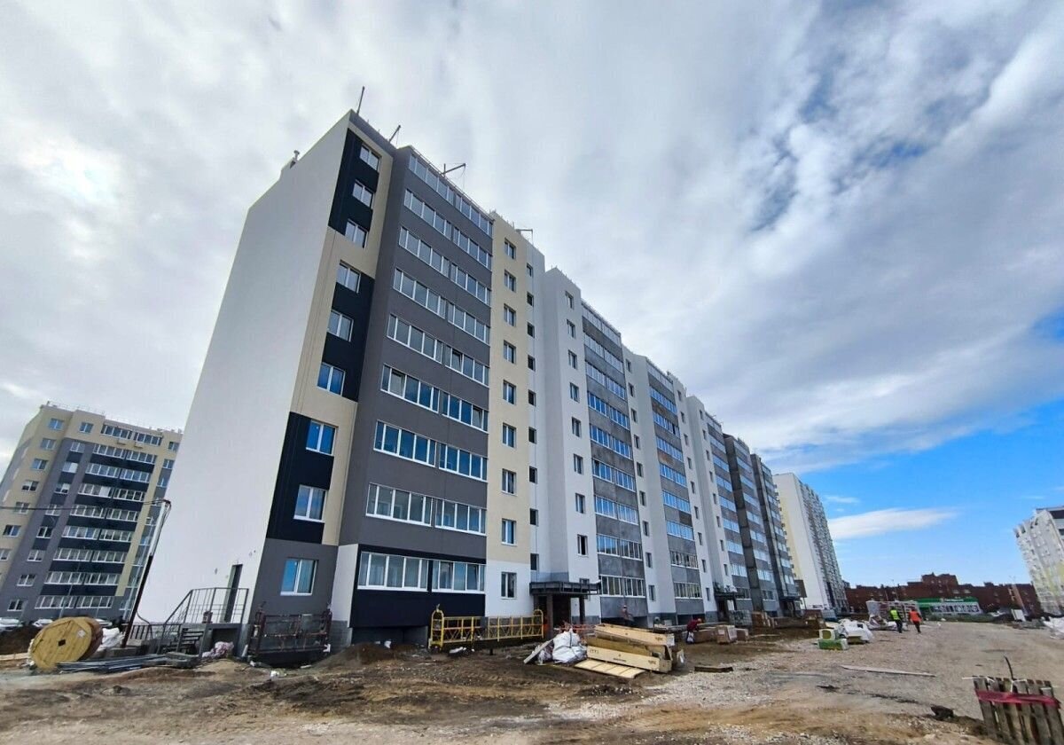квартира г Тольятти р-н Автозаводский б-р Приморский пр-кт Московский ЖК «Юго Западный» поз. 2, ул. Строителей фото 1