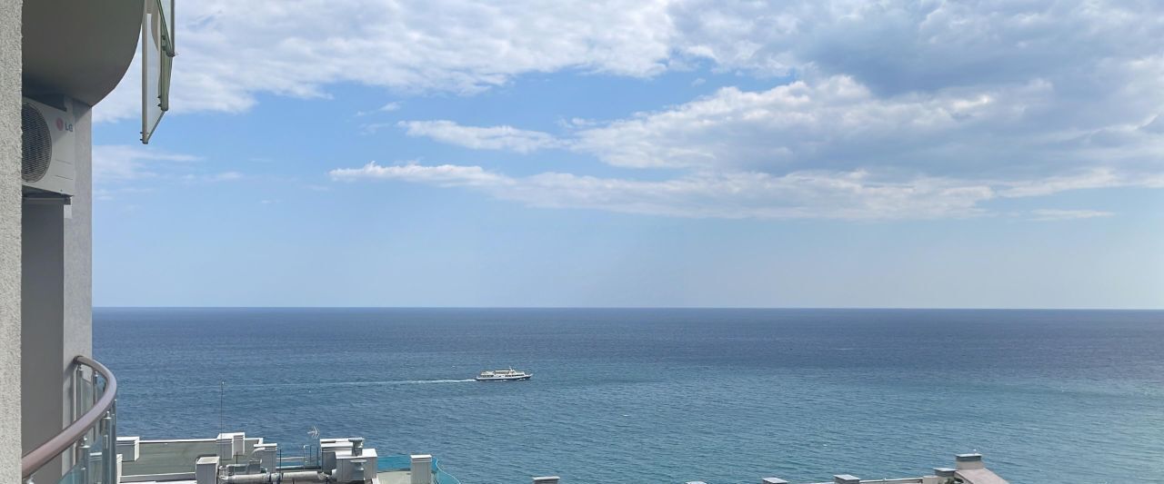 квартира г Ялта наб Ленина В.И. имени 4 ЖК «Лотос» фото 1