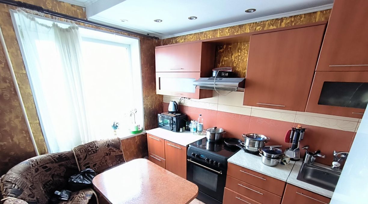 квартира г Петропавловск-Камчатский ул Солнечная 11 фото 1