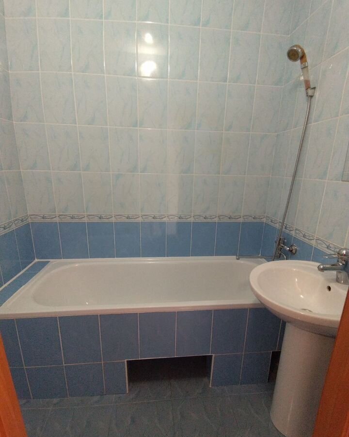 квартира г Саратов р-н Волжский ул им Муленкова А.П. 19/2 фото 12