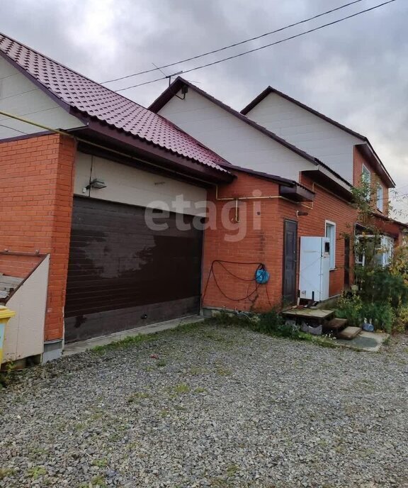 квартира г Южно-Сахалинск ул 1-я Октябрьская 80 фото 1