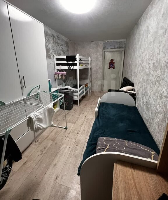 квартира г Прокопьевск р-н Центральный ул Коксовая 43 фото 6