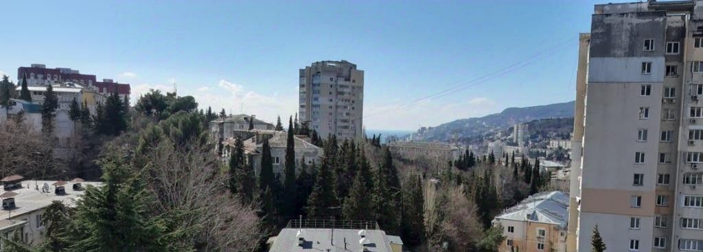 квартира г Ялта ул Дзержинского 33к/3 фото 2