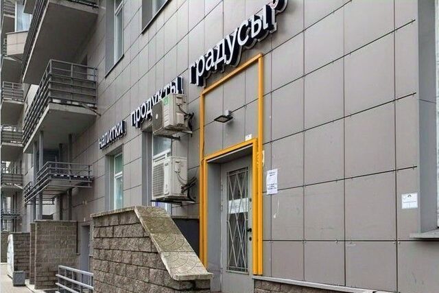свободного назначения метро Озерки дом 15 фото