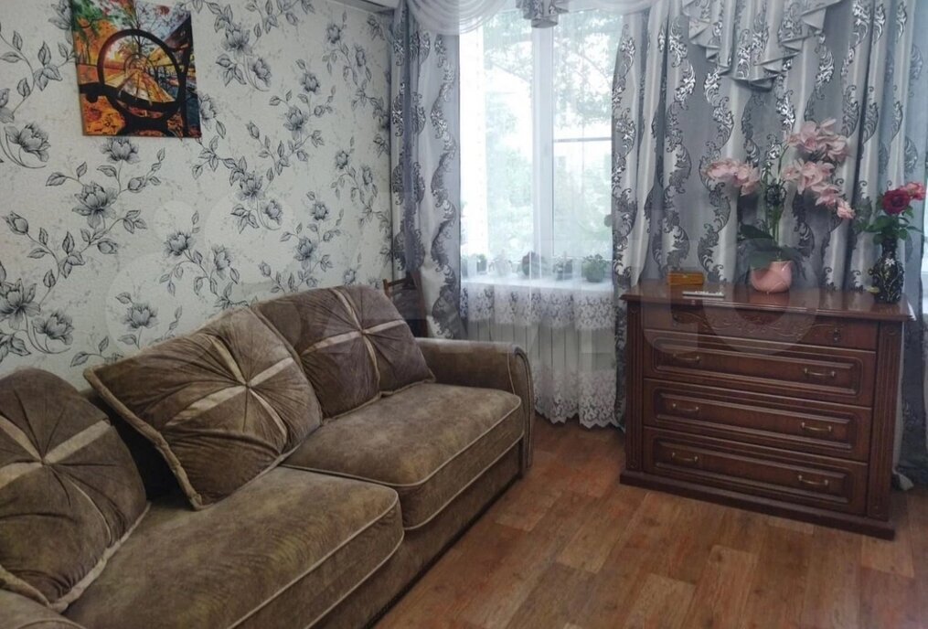 квартира г Каменск-Шахтинский ул Ворошилова 4 фото 1